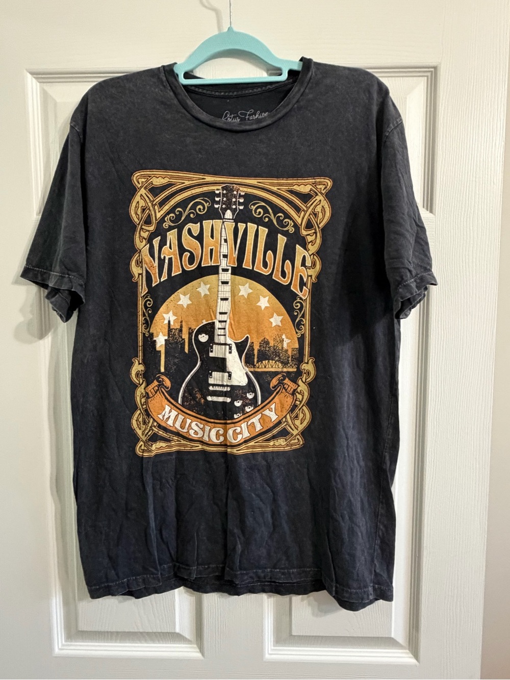 Nashville Music City Graphic Tee - Black with Gold Print